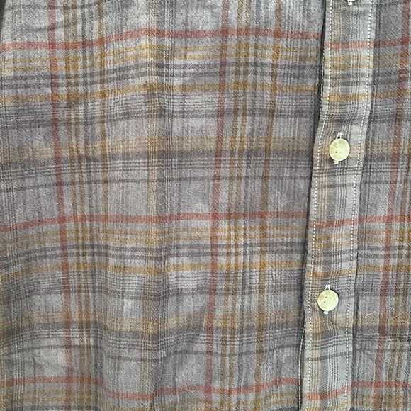 Men’s large classic fit Eddie Bauer plaid and tie dye button down - Picture 2 of 6